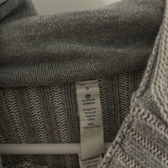 lululemon athletica Gray Striped Women's Sweater - Picture 5 of 5